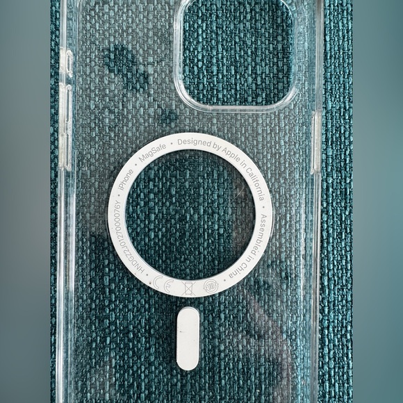 iPhone Pro Max Clear Case with MagSafe - Picture 3 of 5